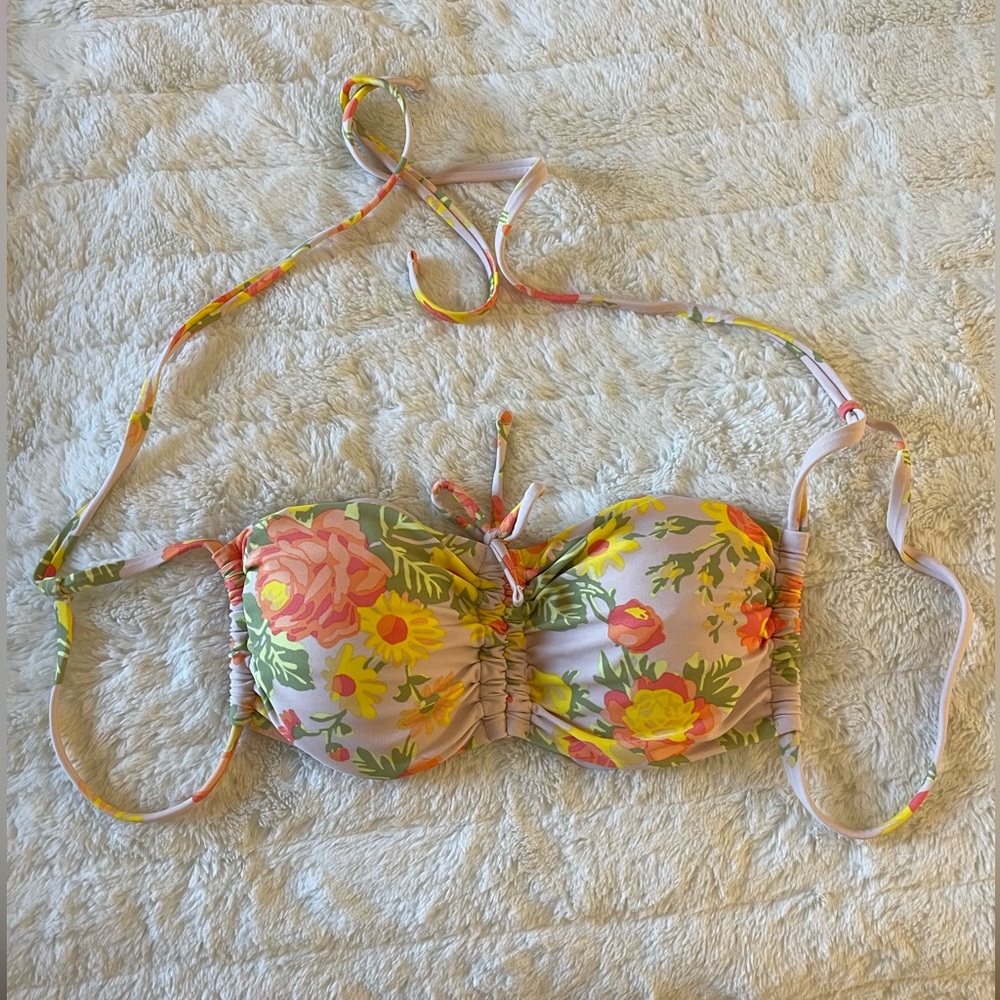 Aerie bathing suit top, never worn, matching bottoms sold separately